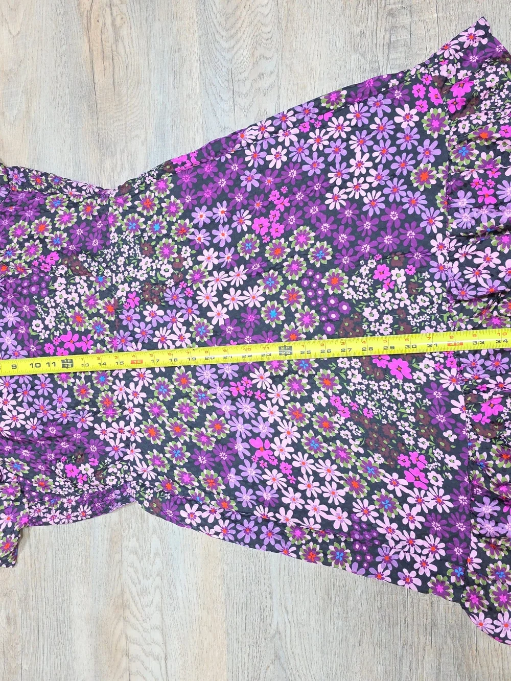 Kate Spade Pacific Petals Smocked Silk and Viscose Dress Size 6 MSRP $428